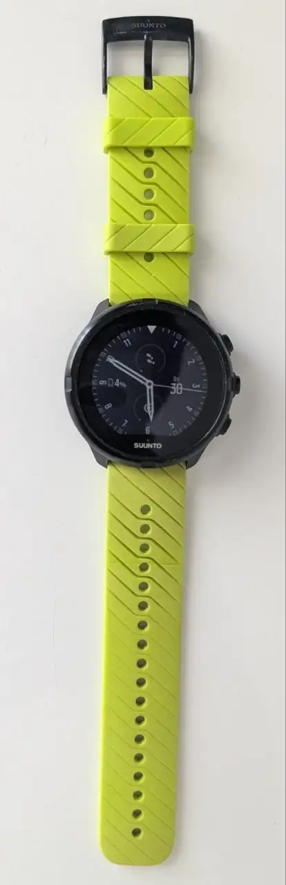 Часы Suunto 9