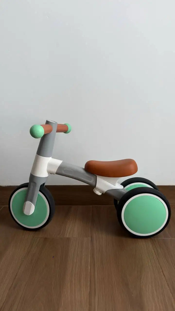 Велосипед-беговел HAPE