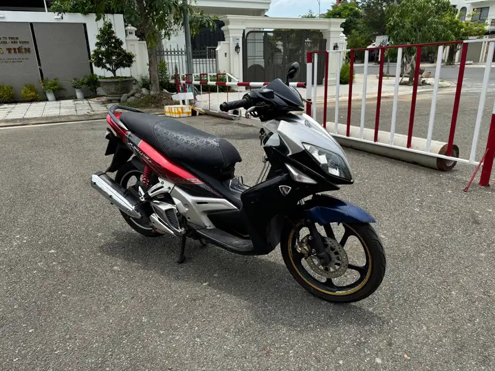 Yamaha Novuo 4 LX
