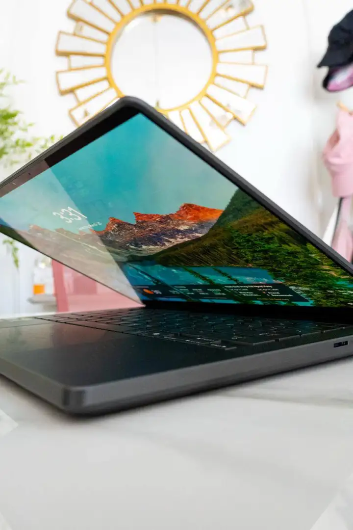 ASUS ROG Zephyrus G14