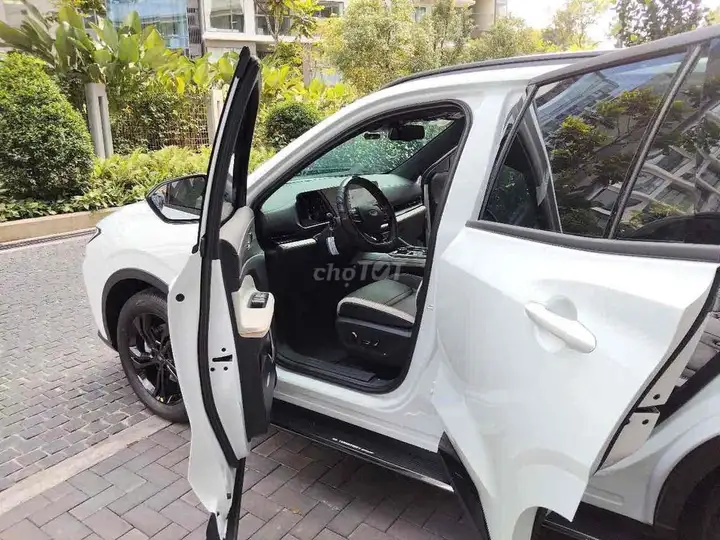 Ford Territory Sport 2025, пробег 4000 км, белый