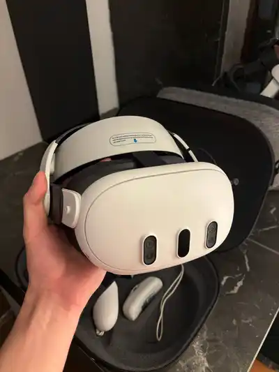 Meta Quest 3 128GB + BOBOVR