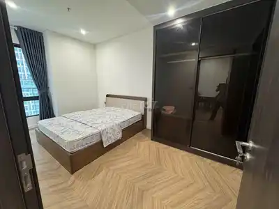 Полностью меблированная 2-комнатная квартира в аренду в Vinhomes Smart City