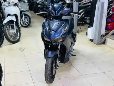 Мотосалон Thịnh Phát - Honda Air Blade 150 ABS серо-черный