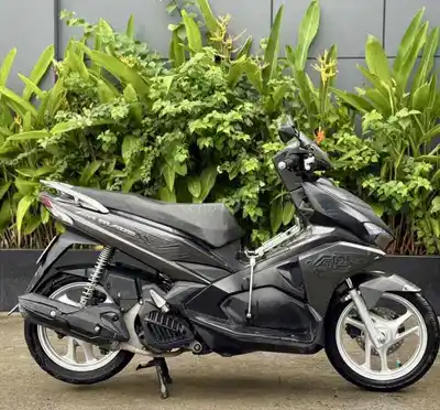 Honda Air Blade 2018 с номерами 59 и умным ключом