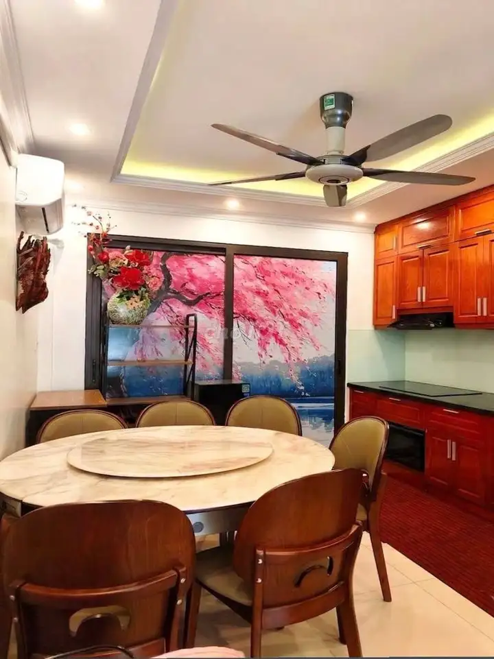 Bán nhà 48m2 Bát Khối, Long Biên, full nội thất