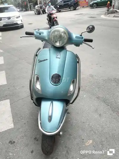 Piaggio Vespa 2010 синий