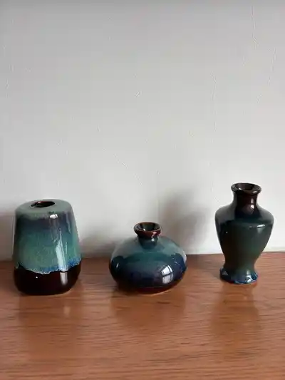 Декоративные керамические вазы, 3 шт.