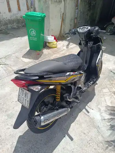 Yamaha Nouvo 4