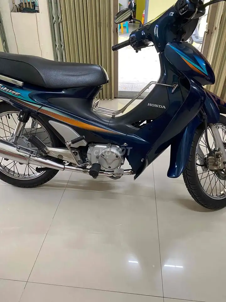Honda Future Xanh Вьетнам