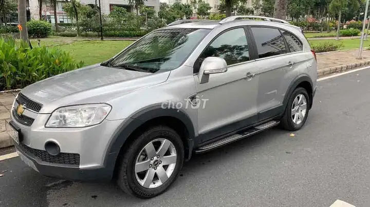 Chevrolet Captiva 2009 серебристый 7 мест МКПП