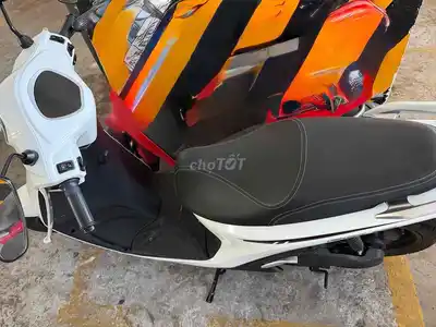 Электроскутер VinFast Feliz 2025 белый