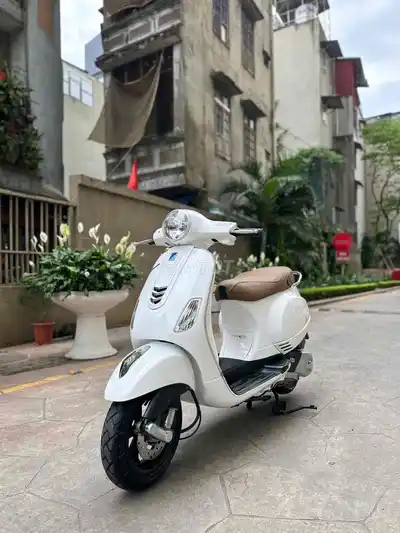 Piaggio Vespa LX 2018 i-get White