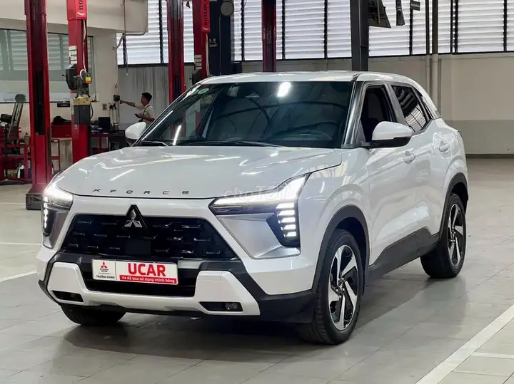 Mitsubishi Xforce 1.5L AT Ultimate — TL Мань