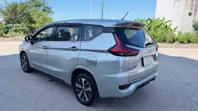 Mitsubishi Xpander 2019 МКПП Серебристый 7 мест
