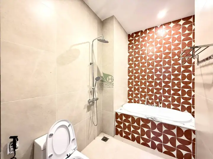 1-комнатная квартира в аренду, 90 м2