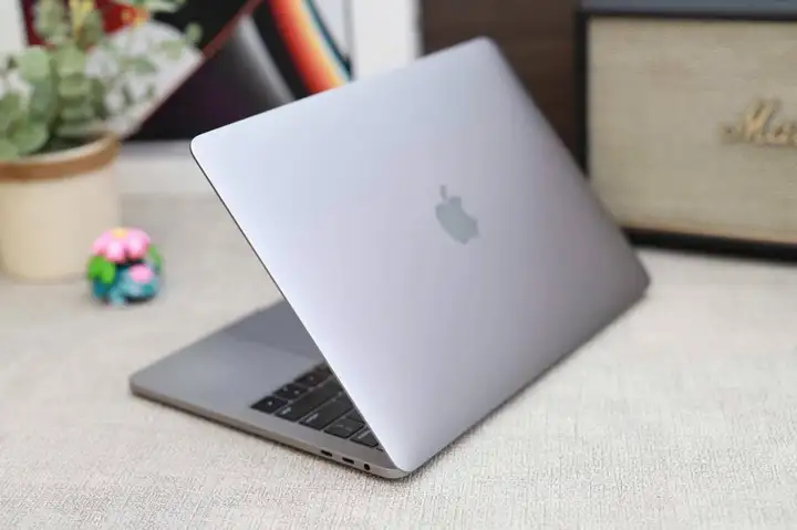 MacBook Pro 13" 2018