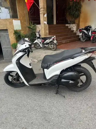 Honda SH 125 белый
