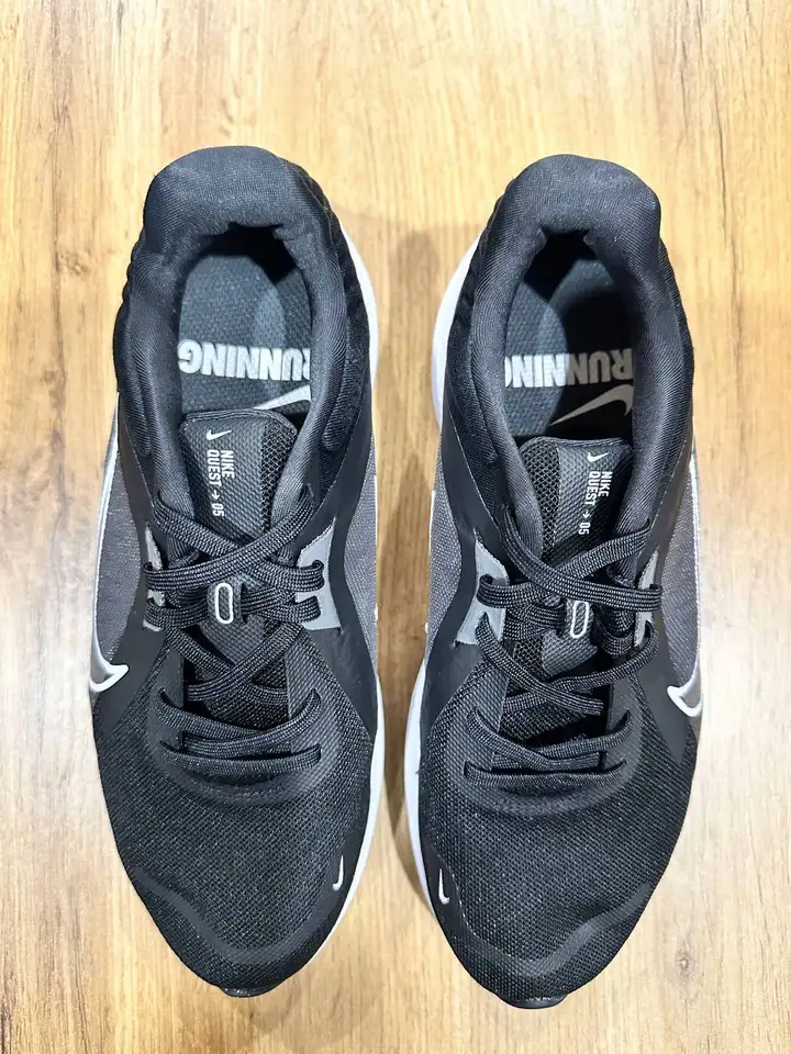 Продам Яндекс станция мини, лампа, кроссовки Nike