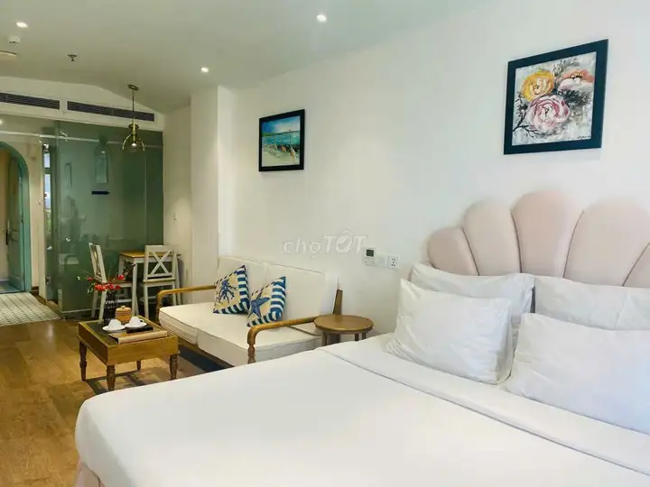 Апартаменты у моря рядом с отелем Crowne