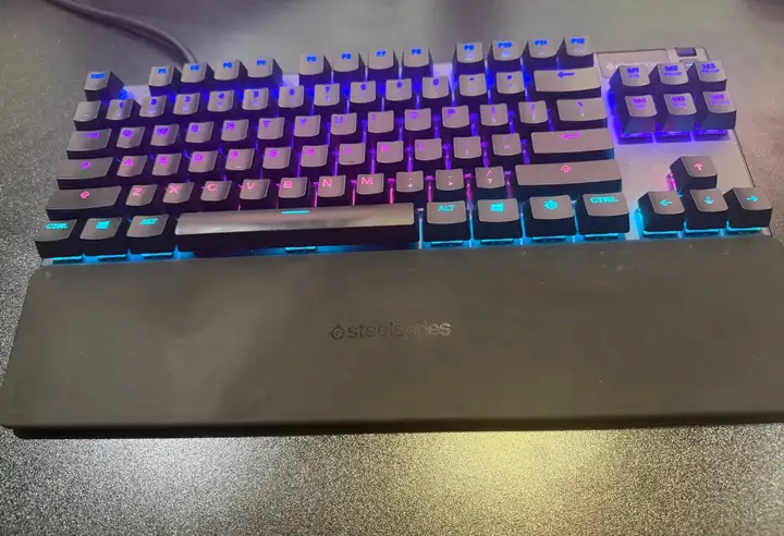 Клавиатура SteelSeries Apex 7 TKL Blue