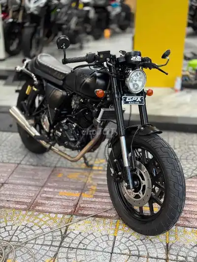 Мотоцикл GPX Legend 200 Cafe Racer, первый взнос 4 000 000