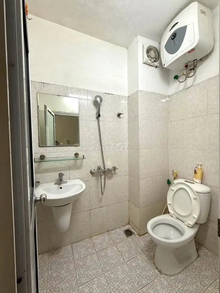 Аренда частного дома, переулок 69B Тхуй Кхве, 15 кв.м, 3 этажа