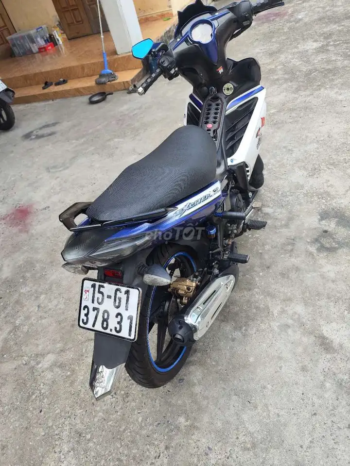 Yamaha Exciter 135 2014 белый с синим родной мотор