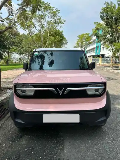VINFAST VF3 2025 УЛУЧШЕННАЯ РОЗОВЫЙ 14 000 КМ