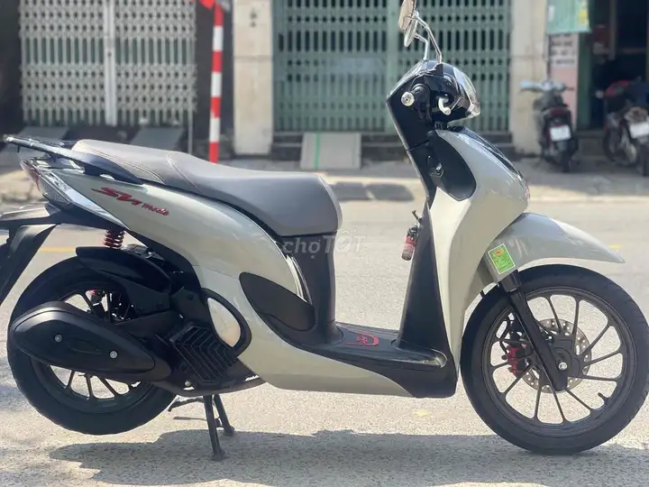 Honda SH Mode серый 2025