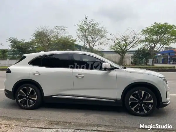 VinFast VF8 Plus AWD 2023