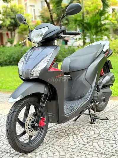 Honda Vision 2020 smartkey, госномер Ханоя, родной мотор