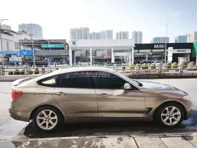 BMW 320GT 2014 коричневый 70000 км