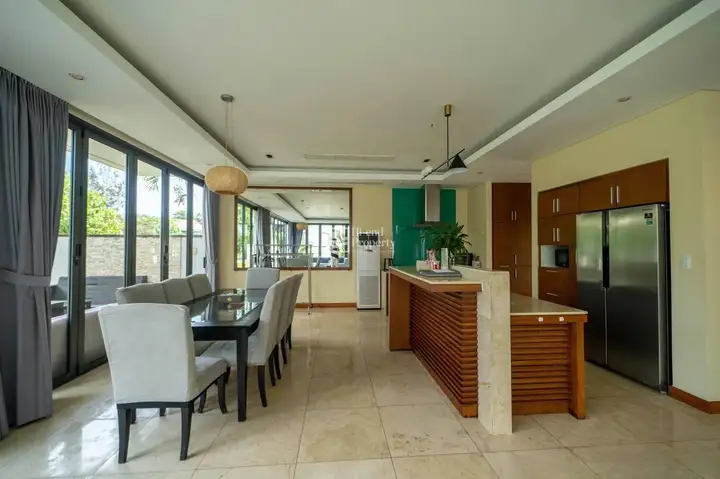 Villa 2 floors: 3 Bedroom 3WC