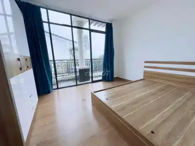 STUDIO BANCOL 50М2 - РЯДОМ С ПРОМЫШЛЕННОСТЬЮ, НЕДАЛЕКО ОТ ШКОЛ, ПРОМЫШЛЕННЫХ ПРЕДПРИЯТИЙ