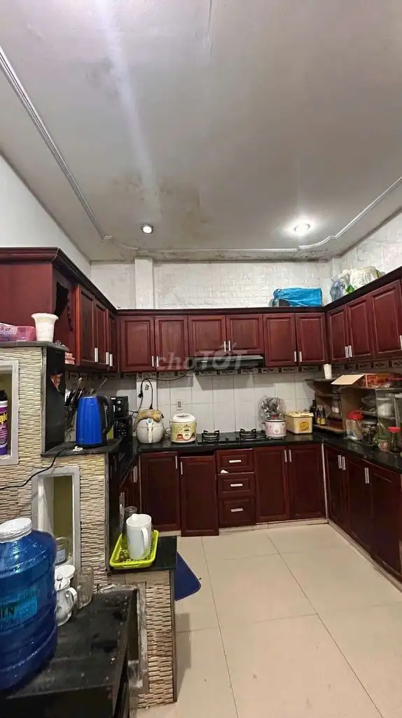 Дом на улице 16м Нгуен Ти Чон, Винь Лок, ХЧМ