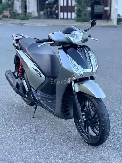 Honda SH 150i цвет серый ламбо госномер 43