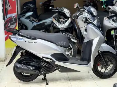 Honda Lead 4VAL 2022 Серебристый Порше Автомат