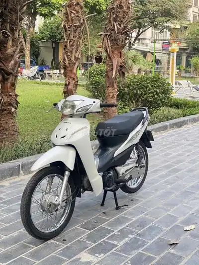 Honda Wave белый, полуавтомат