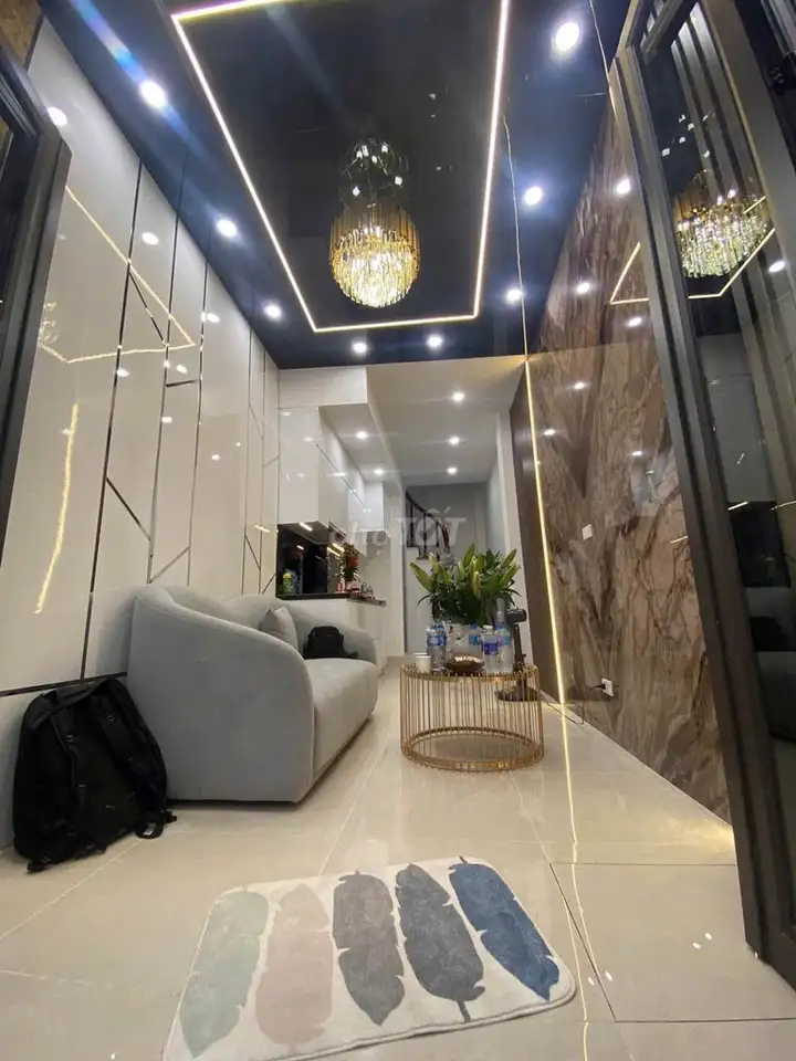 Cho thuê nhà nguyên căn Thụy Khuê, 5 tầng, full đồ