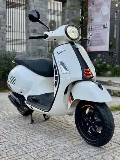GTS SUPER 125 IGET БЕЛЫЙ 10/2019