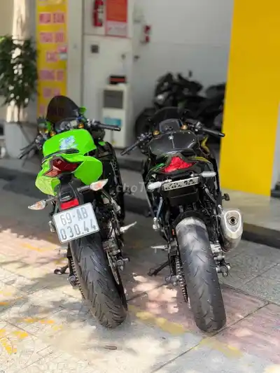 Мотоцикл Kawasaki ZX25R