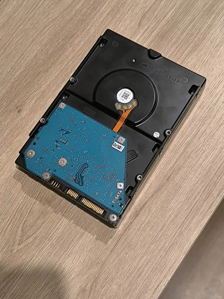 Корпоративный HDD диск Toshiba MG04ACA400N