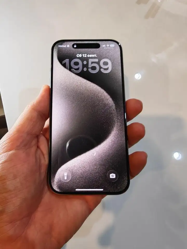 iPhone 15 Pro 512 Gb