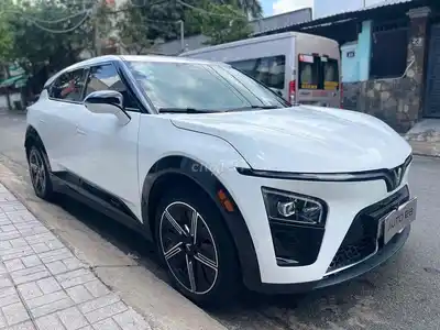 Мост VinFast VF7 Plus 2 2025 года — аккумулятор CATL — 22 000 км