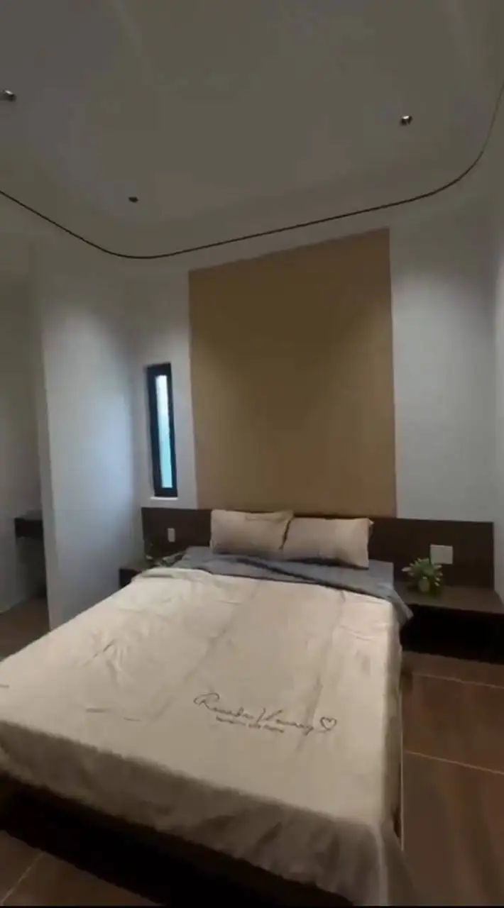 Аренда дома 3 этажа, 3 спальни, 4WC, 60м2