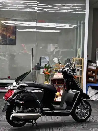 Lambretta X300 2026 400 км Черный