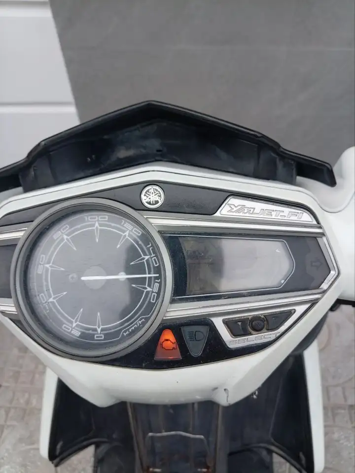 Yamaha Nouvo 5 FI 125cc