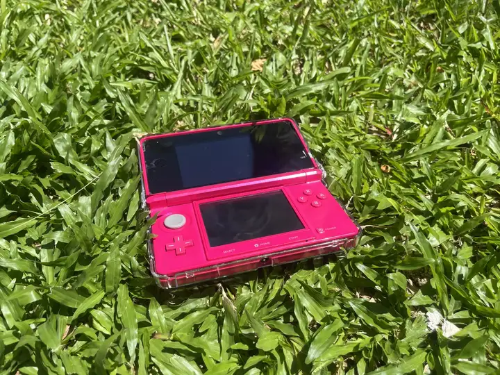 Nintendo 3DS розовая