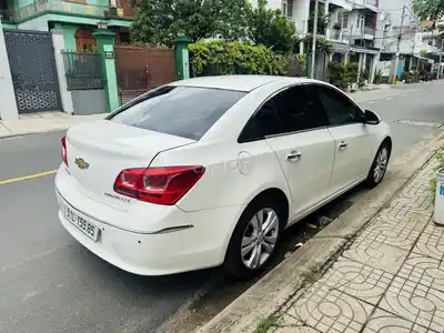 Chevrolet Cruze LTZ 2016 1.8L автомат, белый